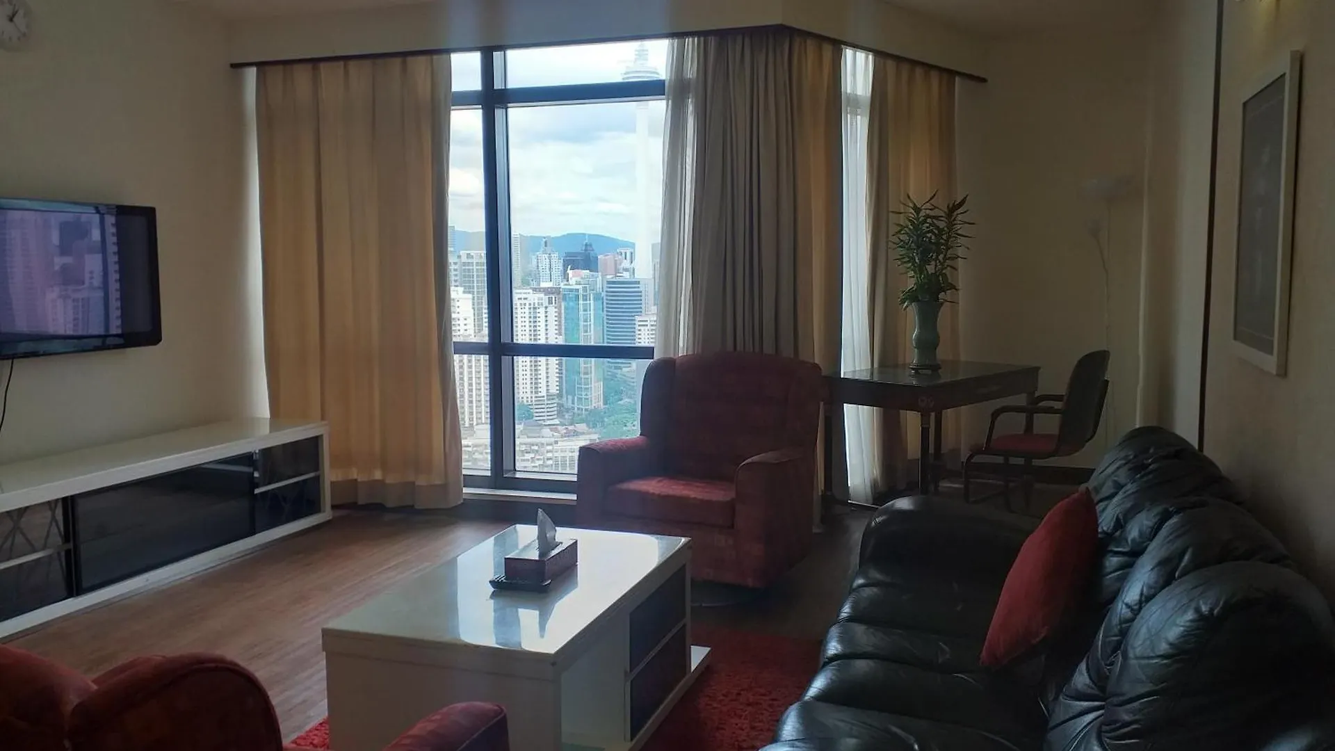 Mb Service Suite At Times Square Kula Lumpur Kuala Lumpur Malaysia